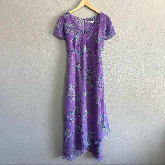 Chiffon Maxi Dress Purple Floral VNeck Sz 14 Short Sleeve Asymmetrical Tie Waist - Picture 1 of 8